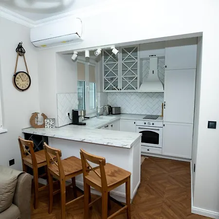 Tsarevets Panorama Apartament *